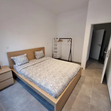 Appart-hotel Leopold Centre Apartment