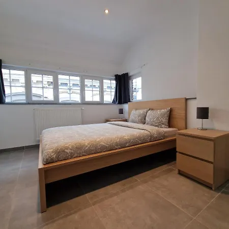 Appart-hotel Leopold Centre Apartment