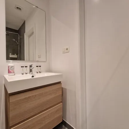 Appart-hotel Leopold Centre *