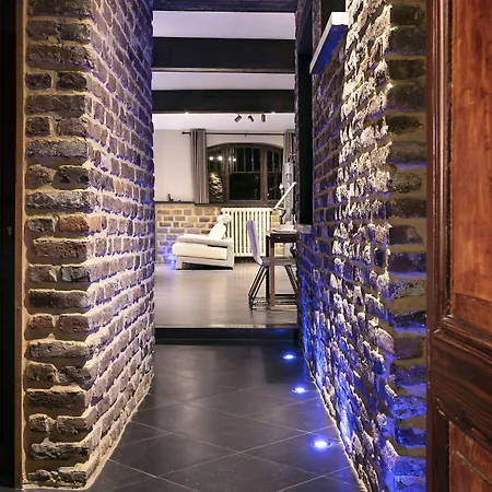 Appart-hotel Leopold Centre Апартаменты Льеж