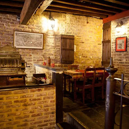 Appart-hotel Leopold Centre 列日