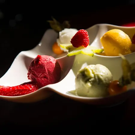 Appart-hotel Leopold Centre Apartment *