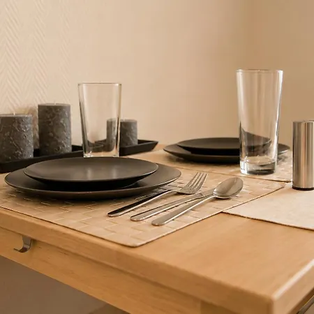 Appart-hotel Leopold Centre Apartment