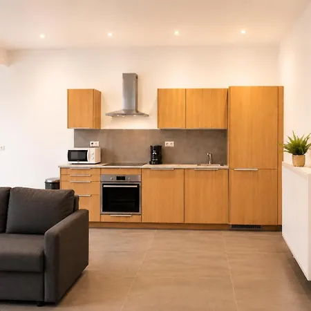Appart-hotel Leopold Centre Apartment *