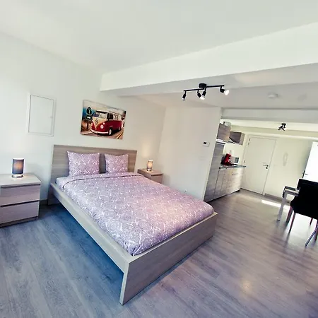 Appart-hotel Leopold Centre * Льеж